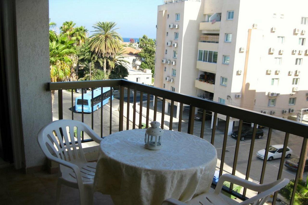 Staycentral Larnaca Eksteriør billede